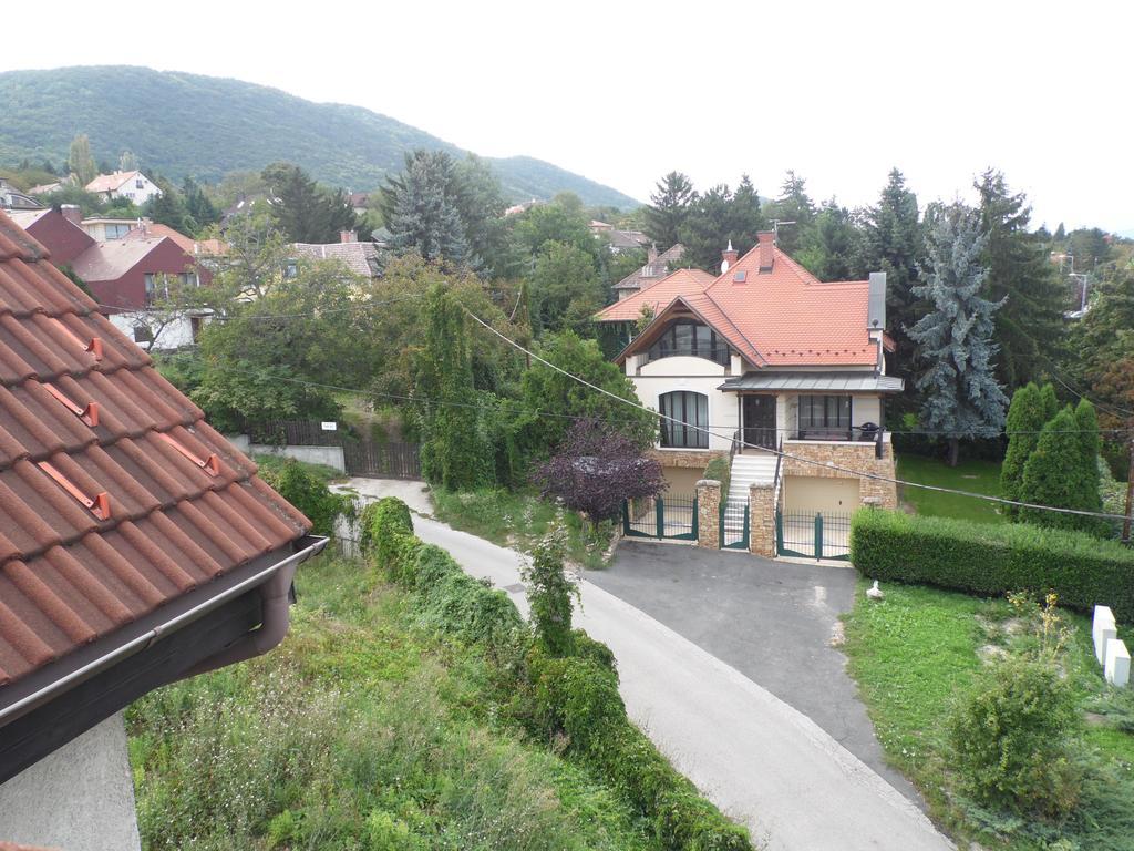Agi Panzio Obuda Bed & Breakfast Budapest Exterior photo